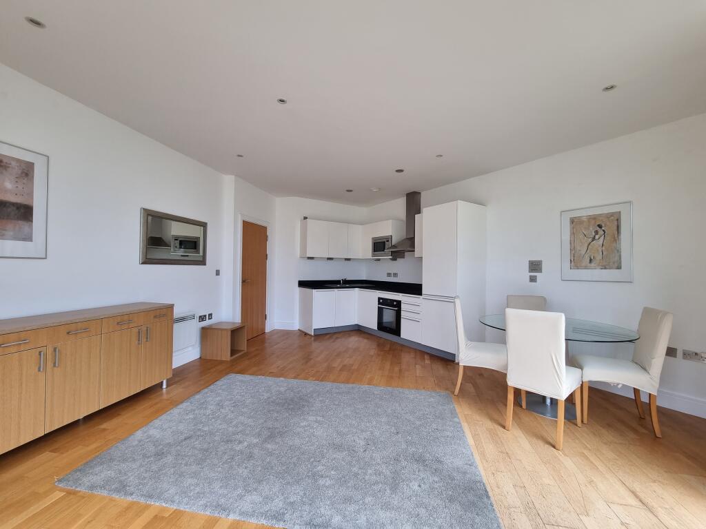 Apartment 20, Woodlands, Hayes Road, Sully, Penarth photo 2