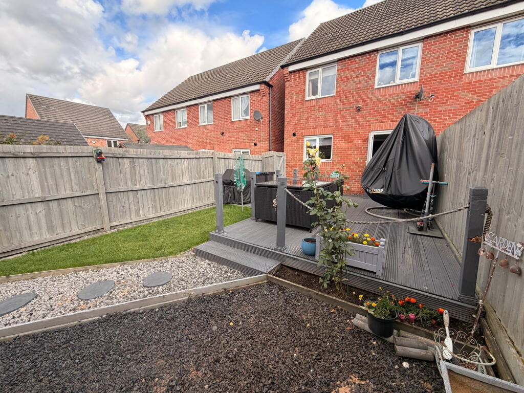 House in Harborough, Leicestershire - View 2