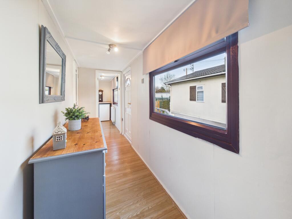 New City, Curzon Lane photo 4