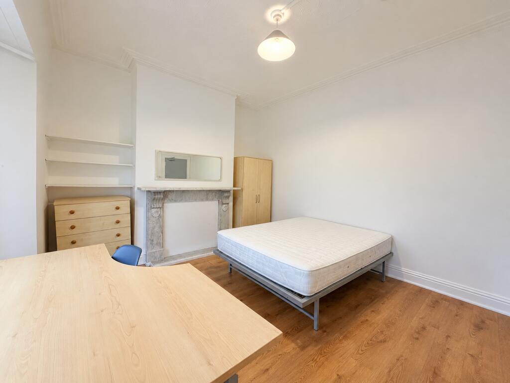House in Swansea, Brynmill, Uplands - View 4