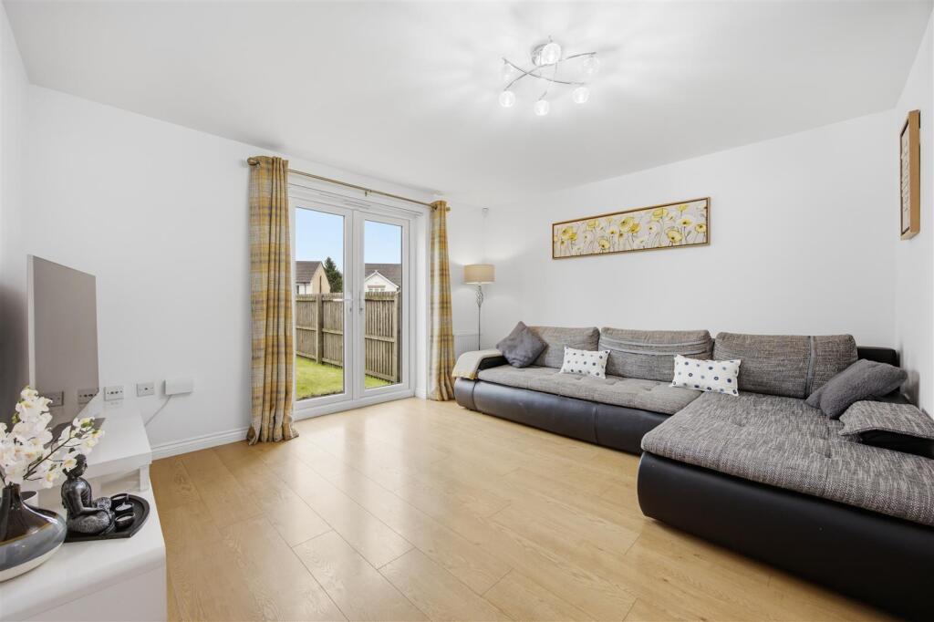 House in Lenzie, Barleybank - View 5