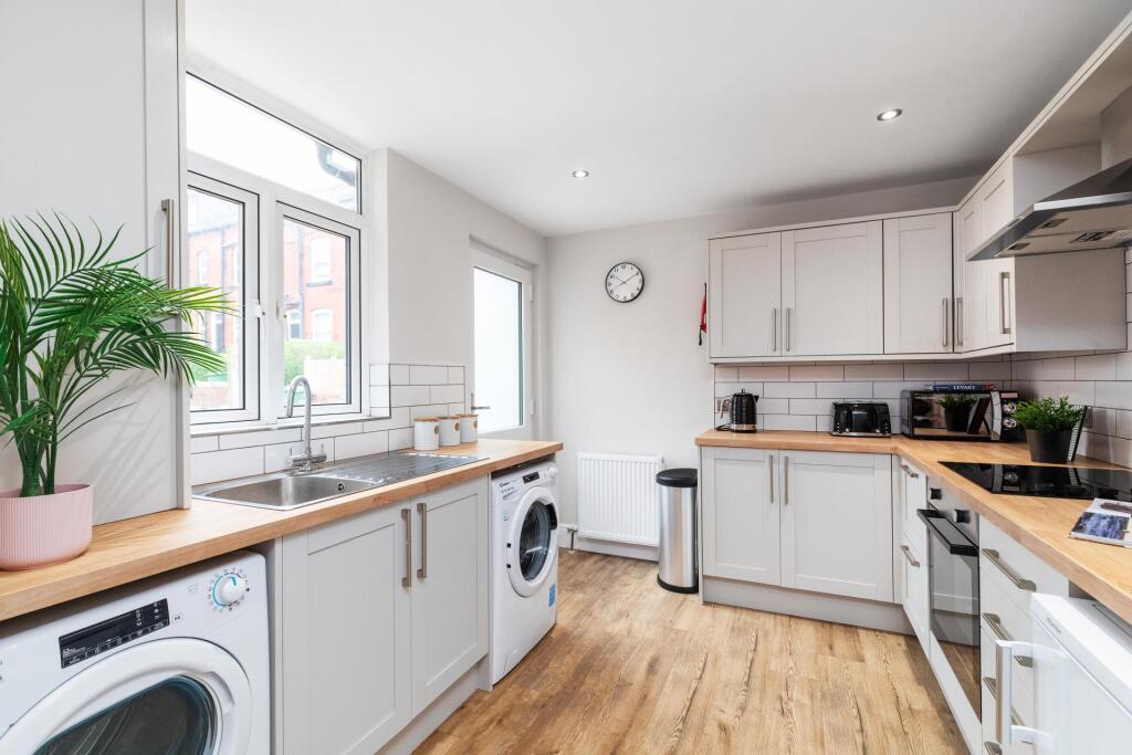 House in Leeds - View 3