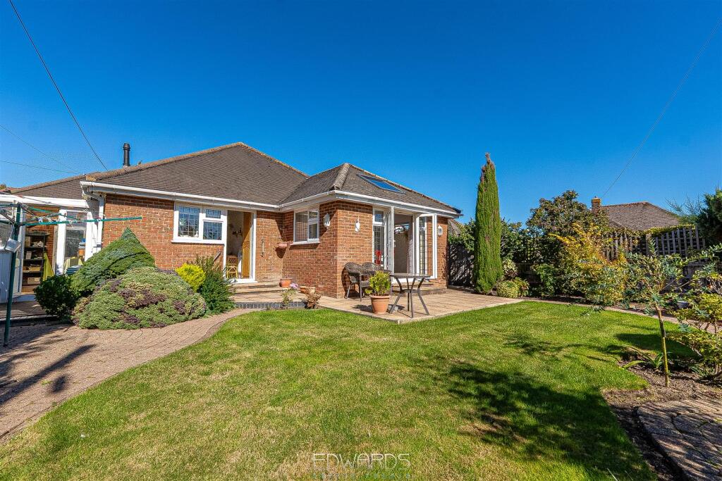 Longfield Drive, West Parley, Ferndown photo 2