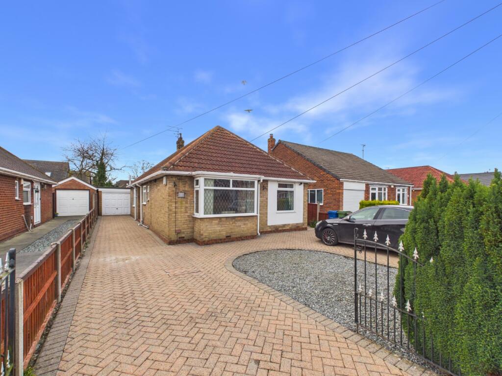Main image of property: Prunus Avenue, Willerby, Hull, East Riding of Yorkshire, HU10 6PJ