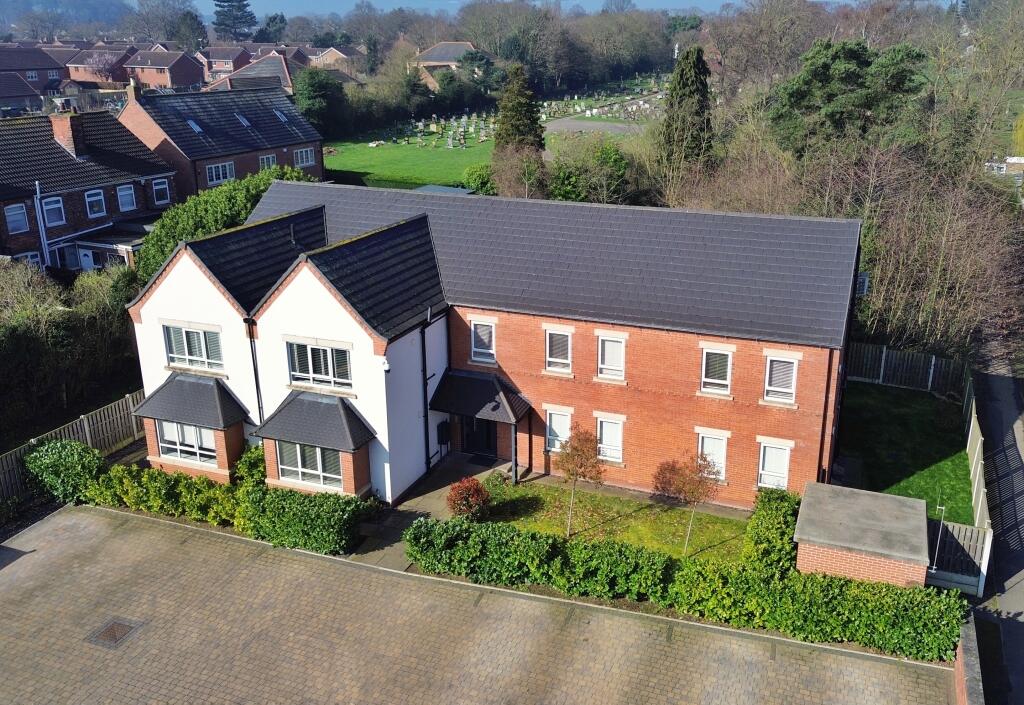Main image of property: Apartment 11, Regents Court, Station Road, Bawtry DN10 6TL