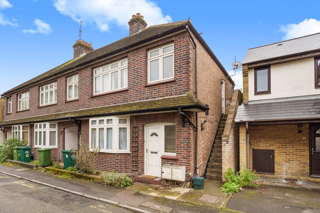 Main image of property: George Street, Staines-upon-Thames, TW18