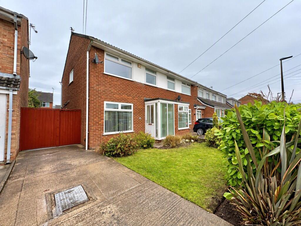 3-bed semi-detached on Cowan Way, Widnes, Cheshire, WA8, £230,000
