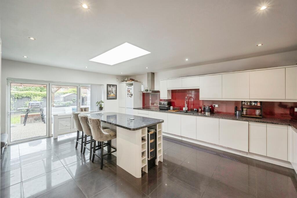 House in Bassetlaw, Harworth Bircotes - View 5