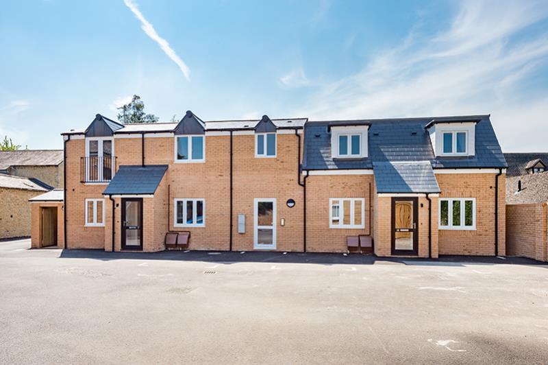 Main image of property: Lyne Road, Kidlington, Oxfordshire, OX5