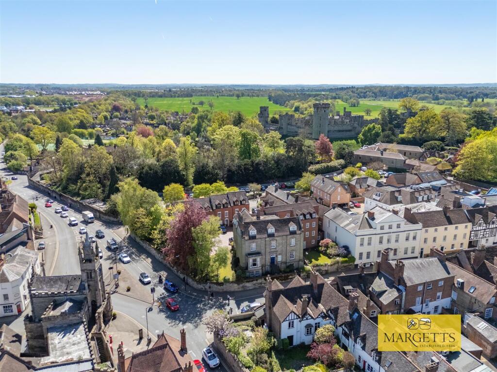 Main image of property: Eastgate House, Castle Lane, Warwick