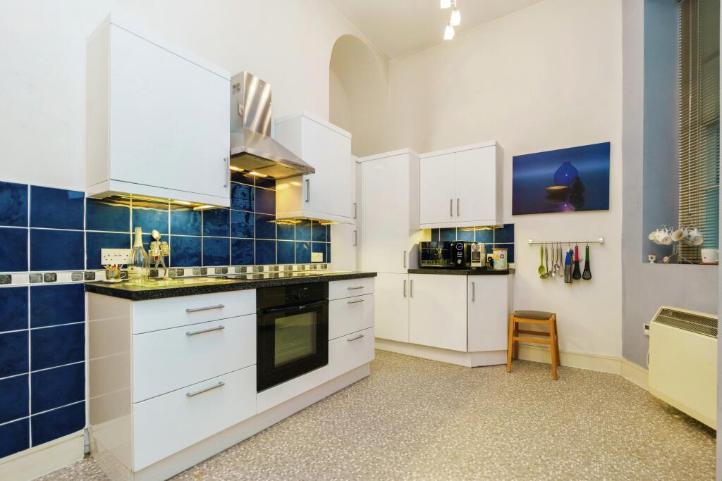 Main image of property: The Symphony, Stowell St L7