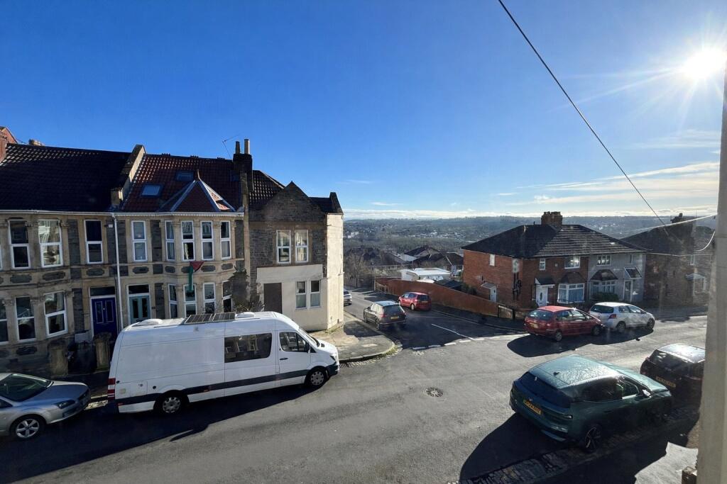 Main image of property: First Floor Front Room Jubilee Road, Knowle, Bristol, Somerset, BS4