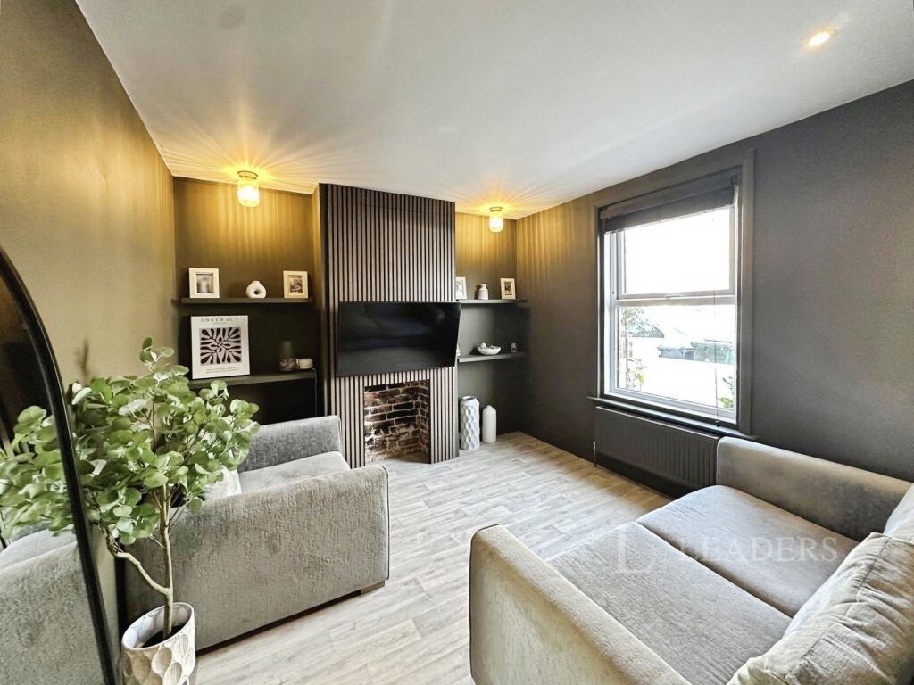 House in Brighton - View 4