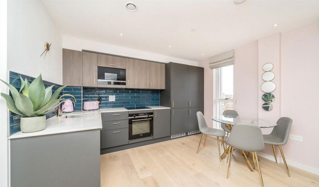 Main image of property: Heckfield Place, Fulham