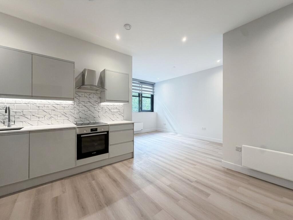 Apartment in London - View 2