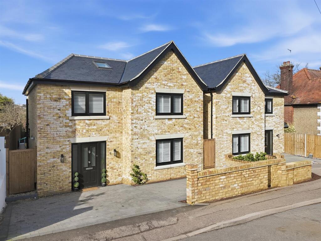 Main image of property: MUSLEY HILL - STUNNING DETACHED NEW BUILD HOMES