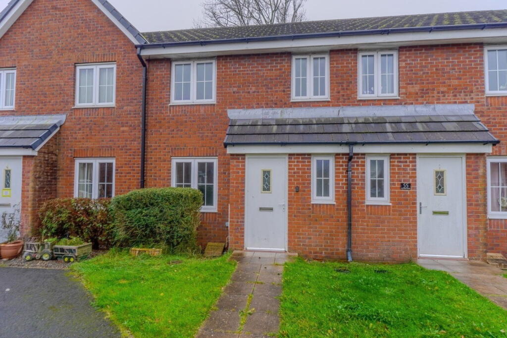 3-bed terraced on Weavers Avenue, Frizington, CA26 3AT, £110,000