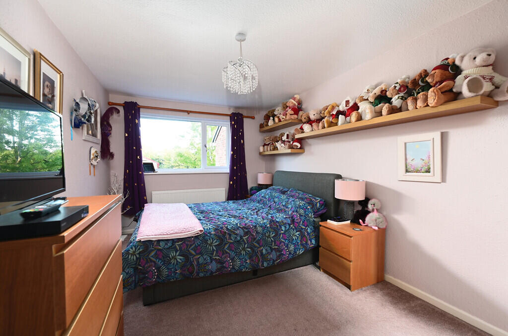 House in Guildford - More