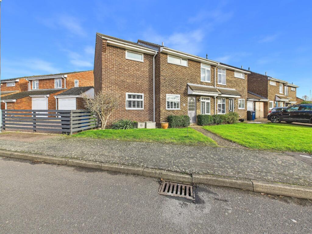 4-bed semi-detached on Trafalgar Road, Eaton Ford, St. Neots, £415,000