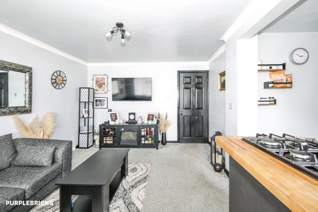 Apartment in Nuneaton and Bedworth, Bedworth Heath - More