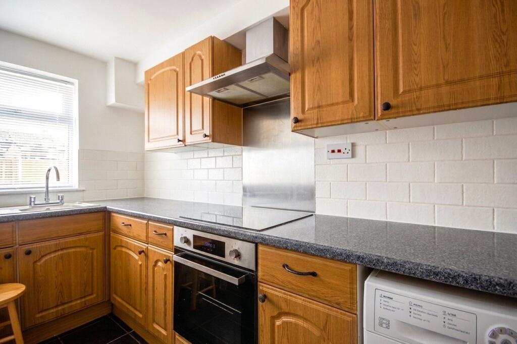 Apartment in Bristol, Patchway - View 4