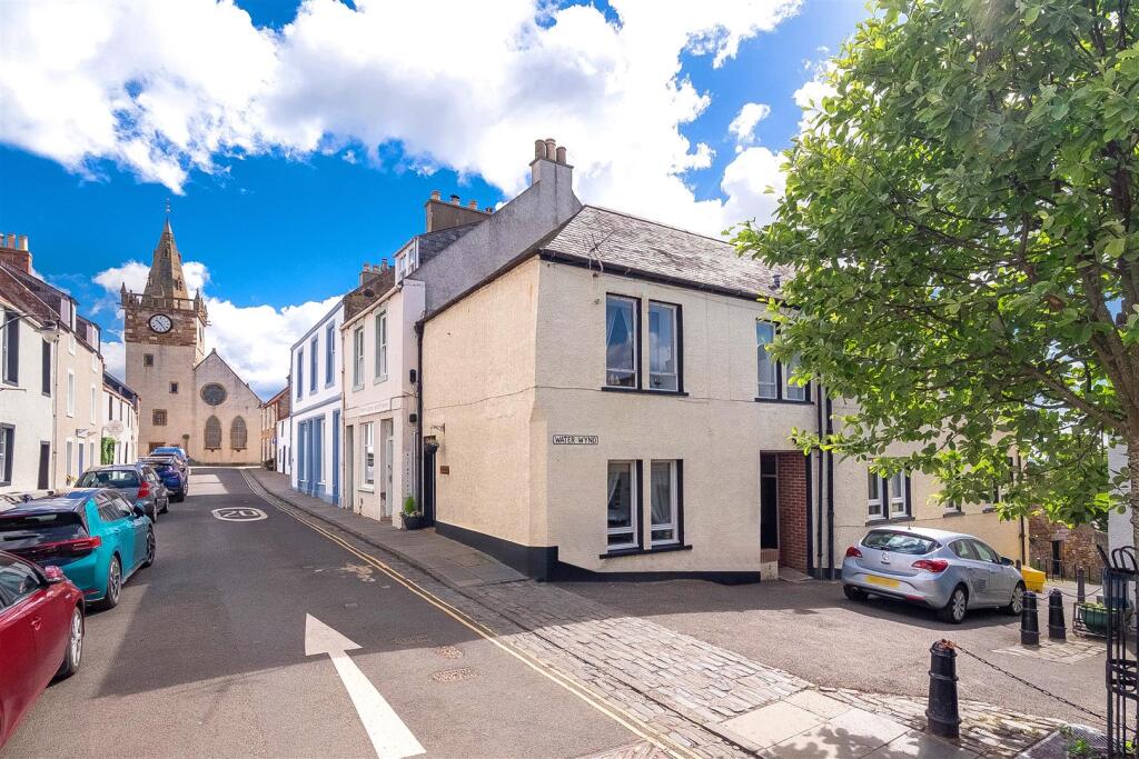 Main image of property: 16a, High Street, Pittenweem