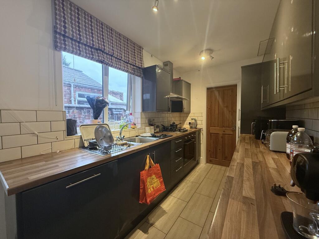 Main image of property: Ely Street, Lincoln - Student Property - 1 Room Available
