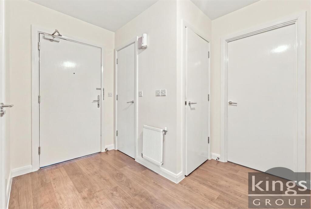 Apartment in London, Enfield Wash - View 4