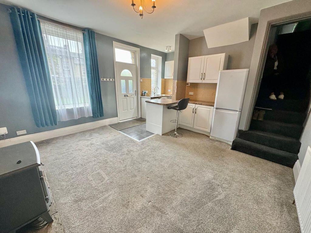 House in Calderdale, Hullenedge, Little Bradley - View 3