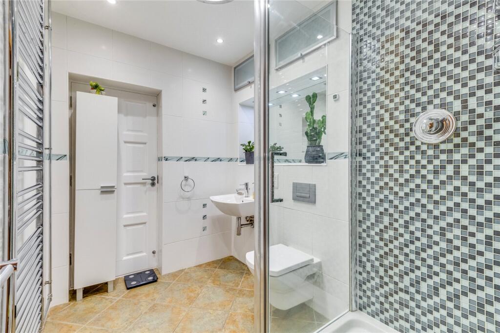 Additional image 19 of Briary Wood Lane, Welwyn, Hertfordshire, AL6