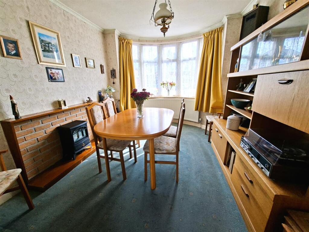 House in Birmingham, Lyndon Green - View 3