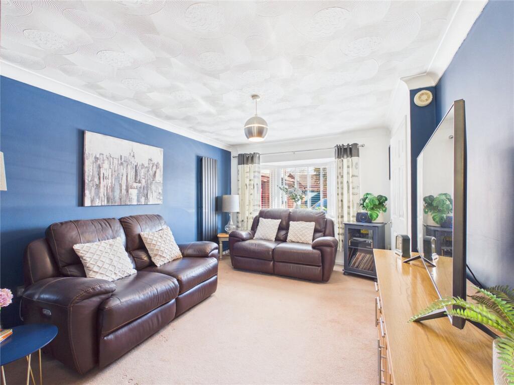 Queenswood Drive, Worcester, Worcestershire, WR5 photo 3