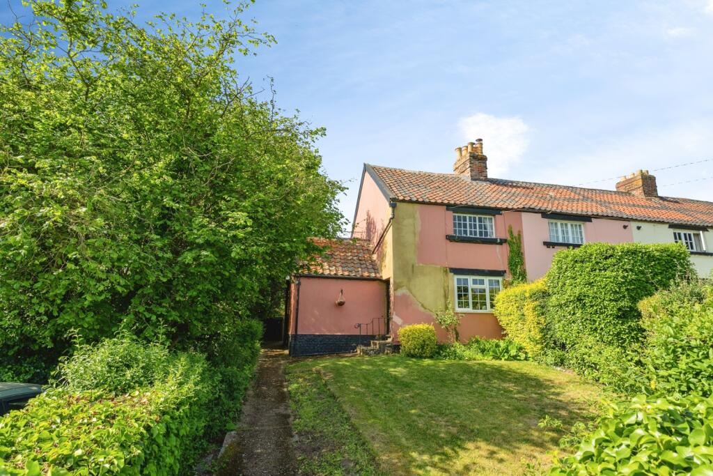 Main image of property: Kitchen Hill, Bulmer, Sudbury, Essex, CO10