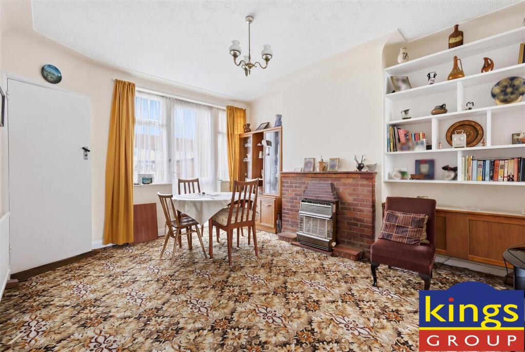 House in London - View 5