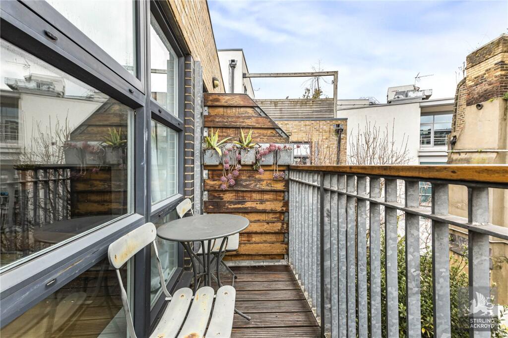 Apartment in London - View 5