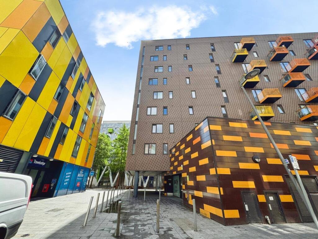 Main image of property: IG11