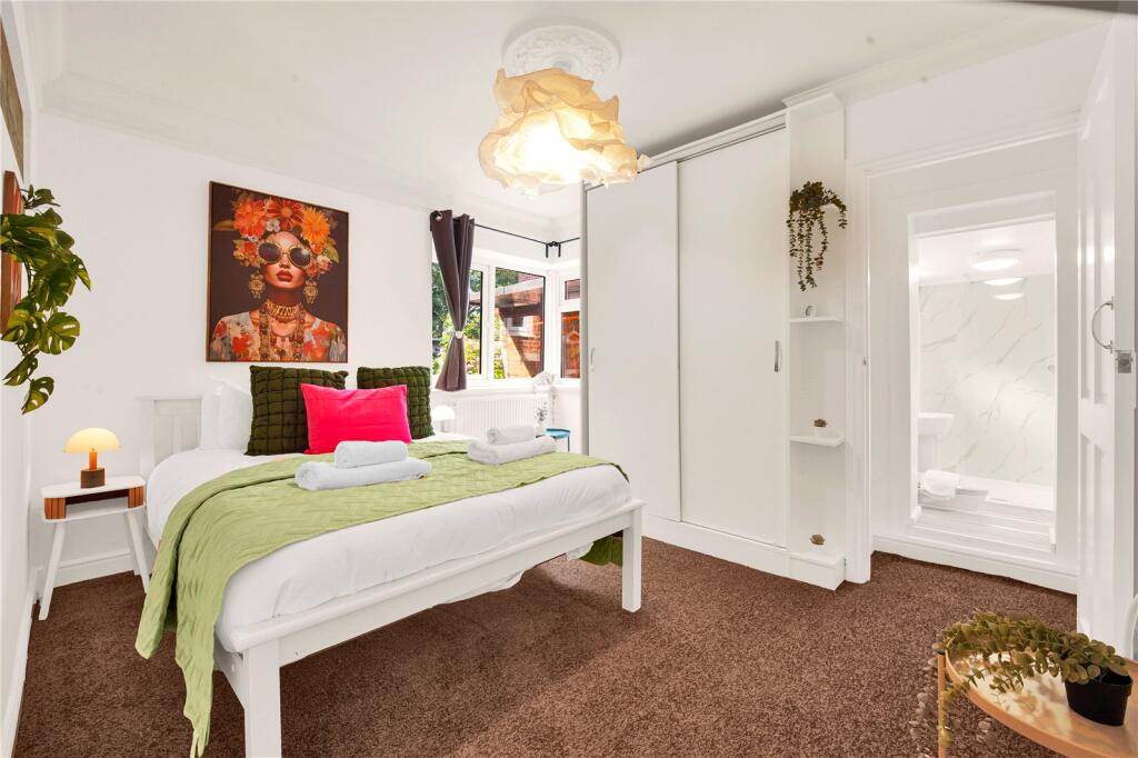 Brettenham Road, Walthamstow, London, E17 - More