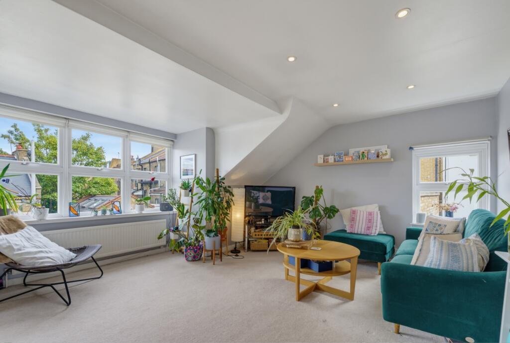 Apartment in London - View 4