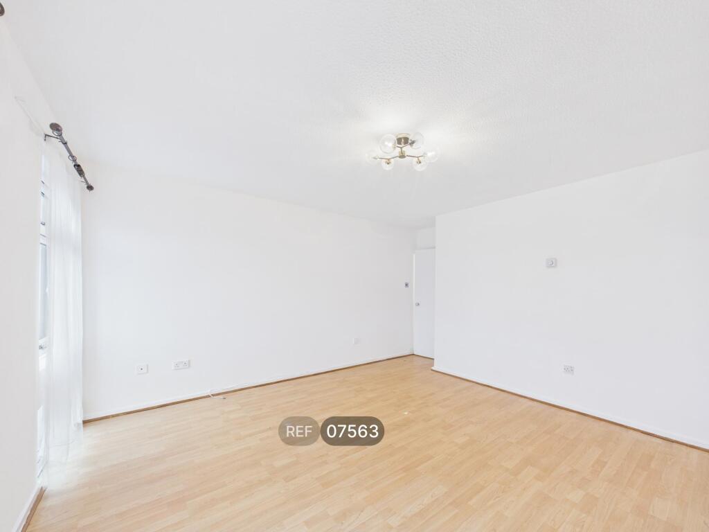 Apartment in Peterborough - View 5