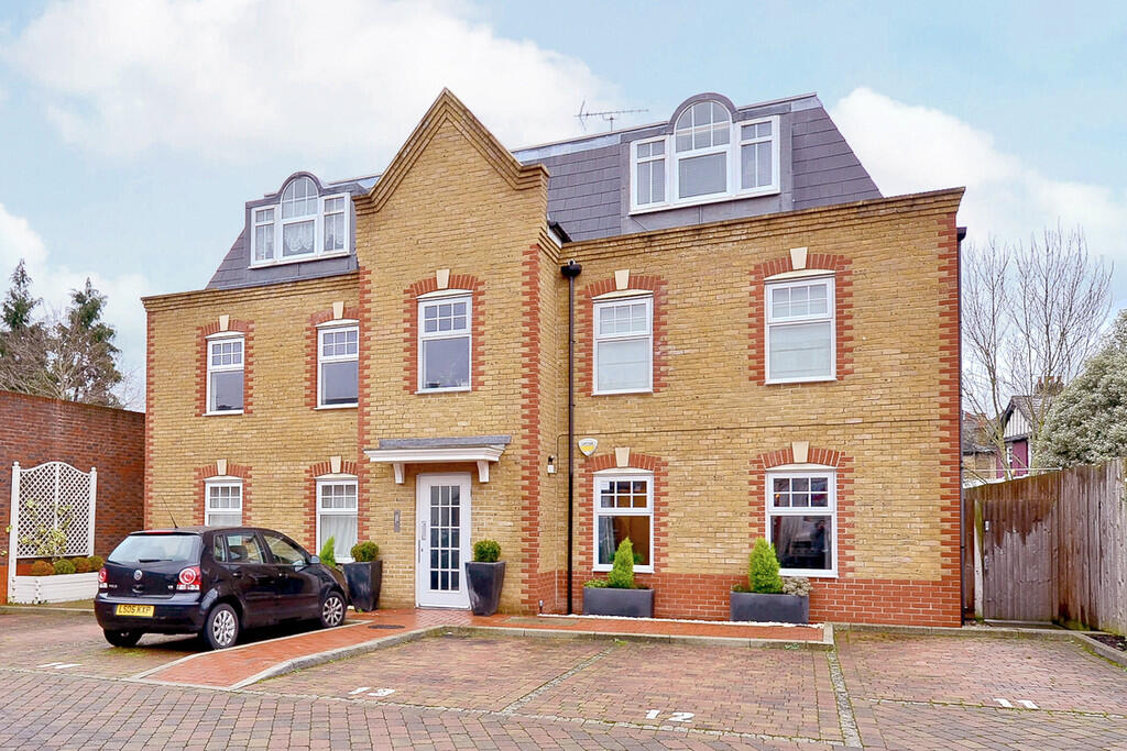Main image of property: Buttery Mews, Southgate N14 6DF