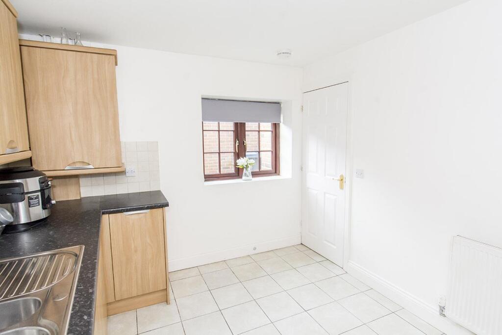 Apartment in Harborough, Leicestershire - View 5