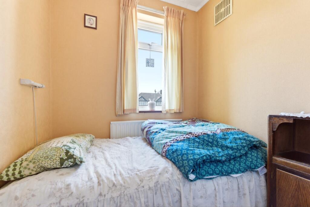 Additional image 8 of Linden Crescent, St. Albans, Hertfordshire, AL1