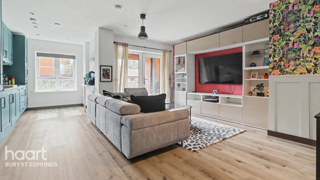 Apartment in West Suffolk, Westley - View 5
