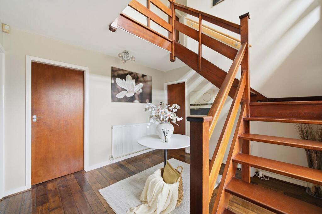 House in Nottingham, Mapperley Park - View 2