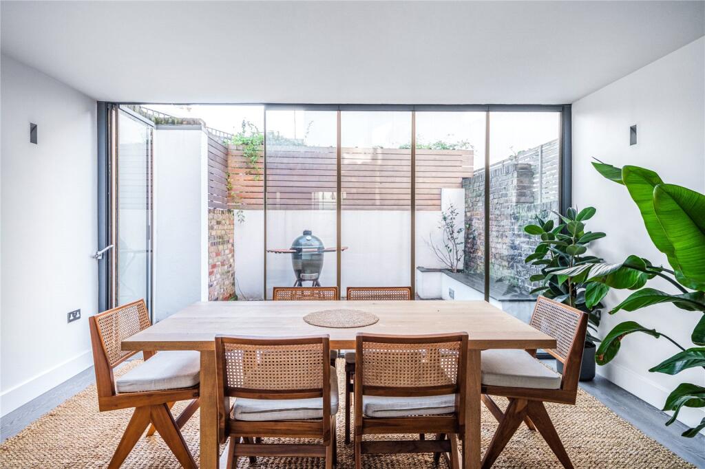 Main image of property: St Paul Street, Arlington Conservation Area, Islington, London, N1