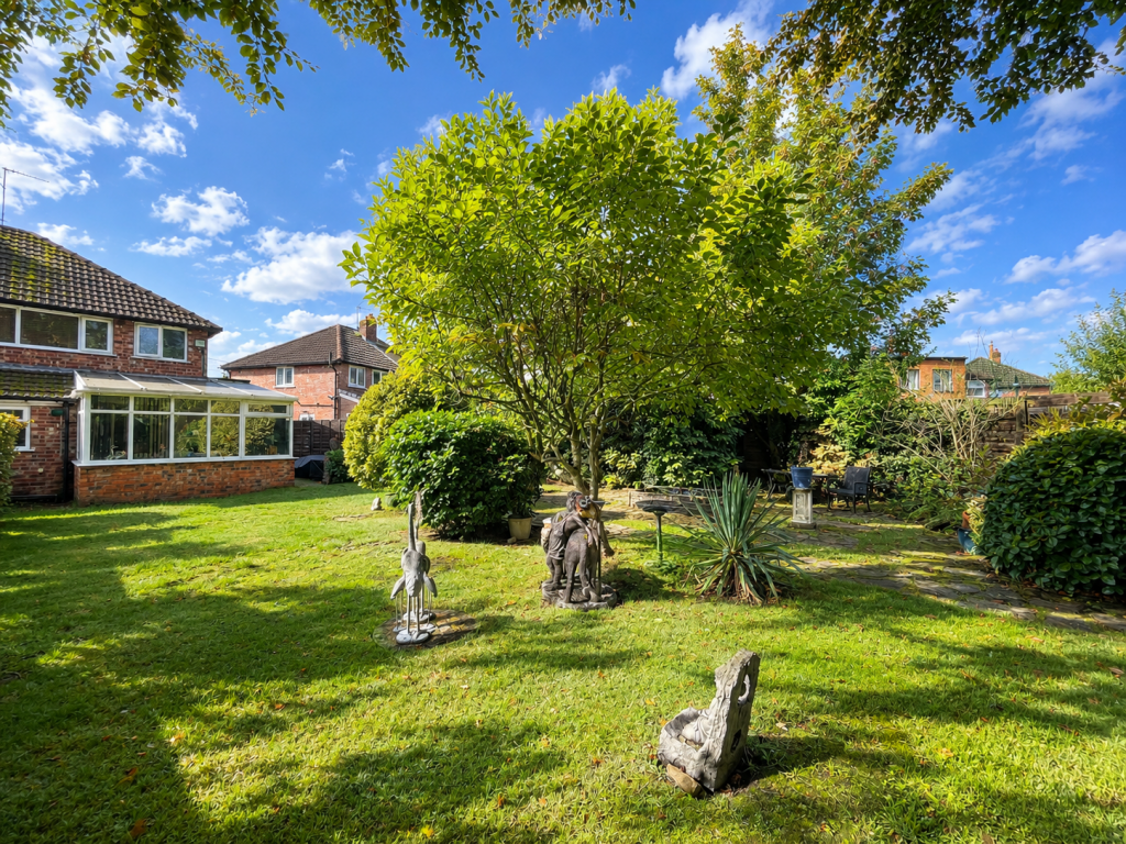 House in Stockport, Bredbury - View 4