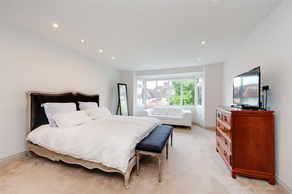 House in London - More