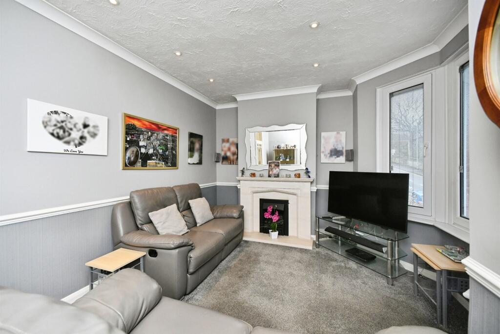 Apartment in Brighton - View 4