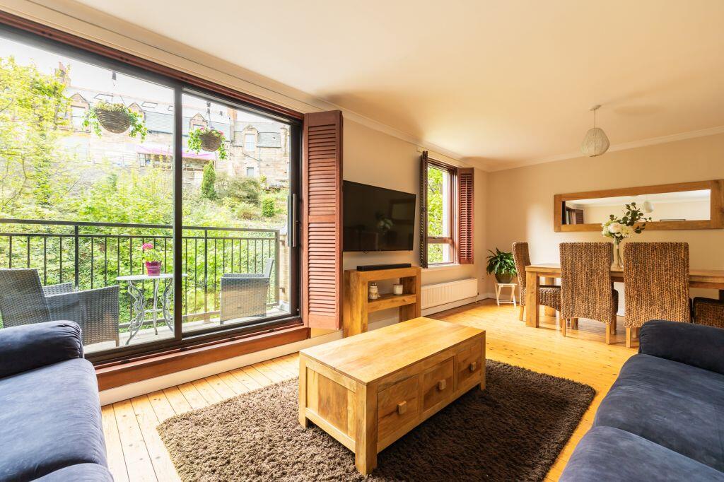 12/2 Damside, Edinburgh, EH4 3BB - View 2