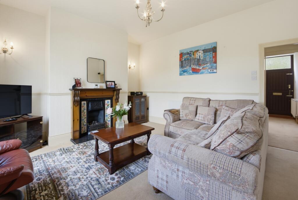 House in Kirklees, West Yorkshire - View 4